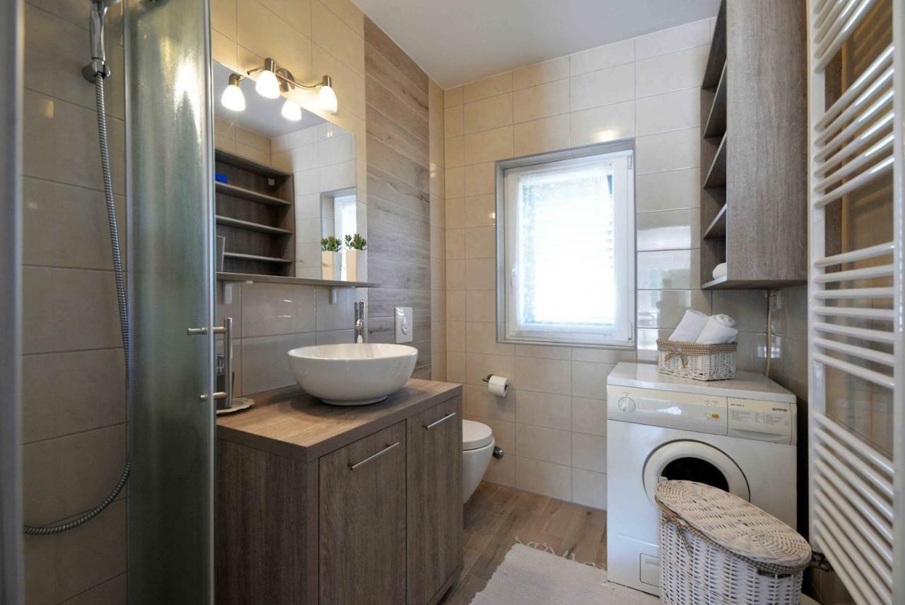 Apartment Kristina Murter Esterno foto